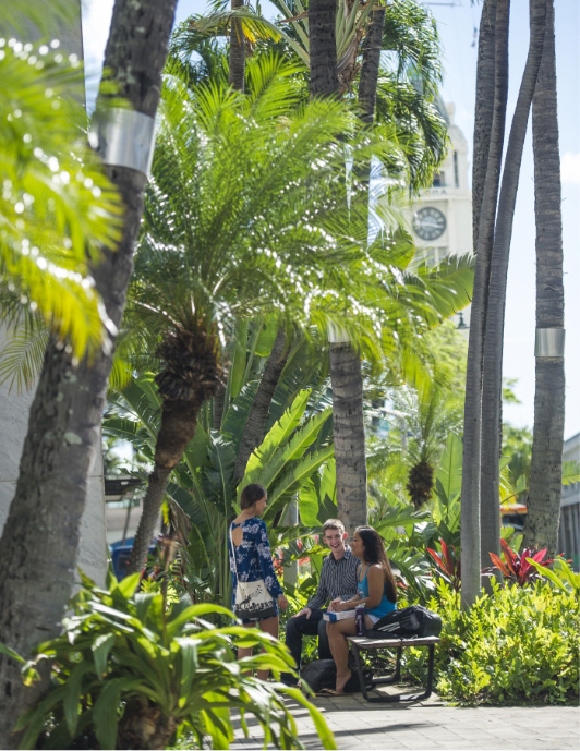 Students at Aloha Tower